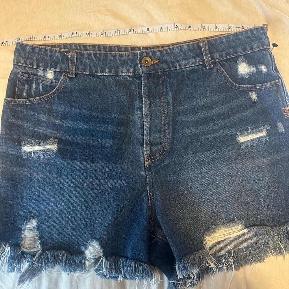 Chelsea & Violet Blue Distressed Jean Shorts